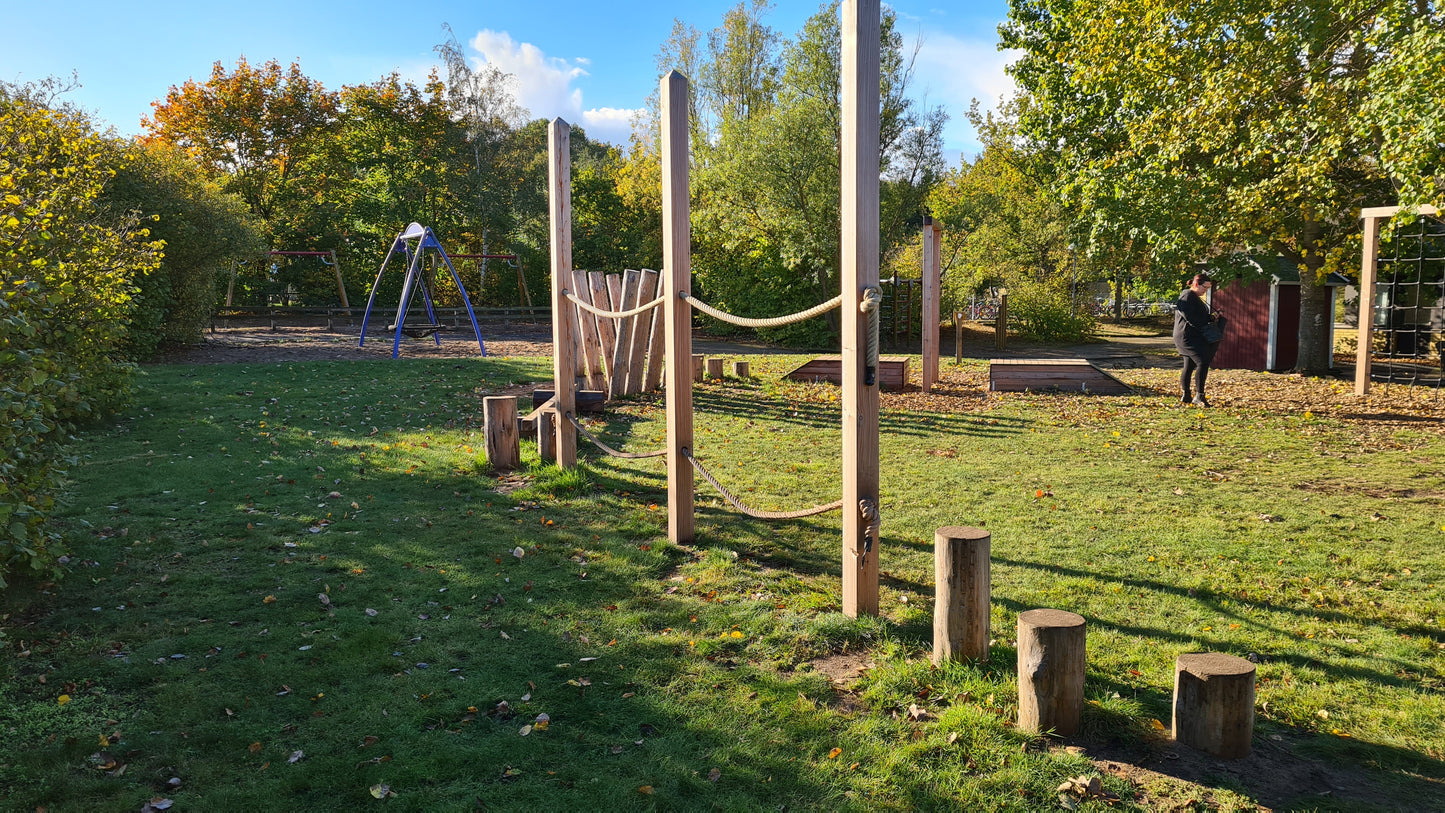 Motorikbana för barn i trä